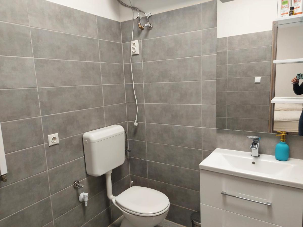 Silver Dream Apartmanhaz Debrecen Esterno foto