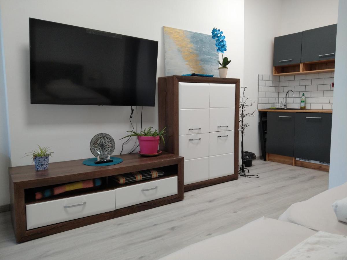 Silver Dream Apartmanhaz Debrecen Esterno foto