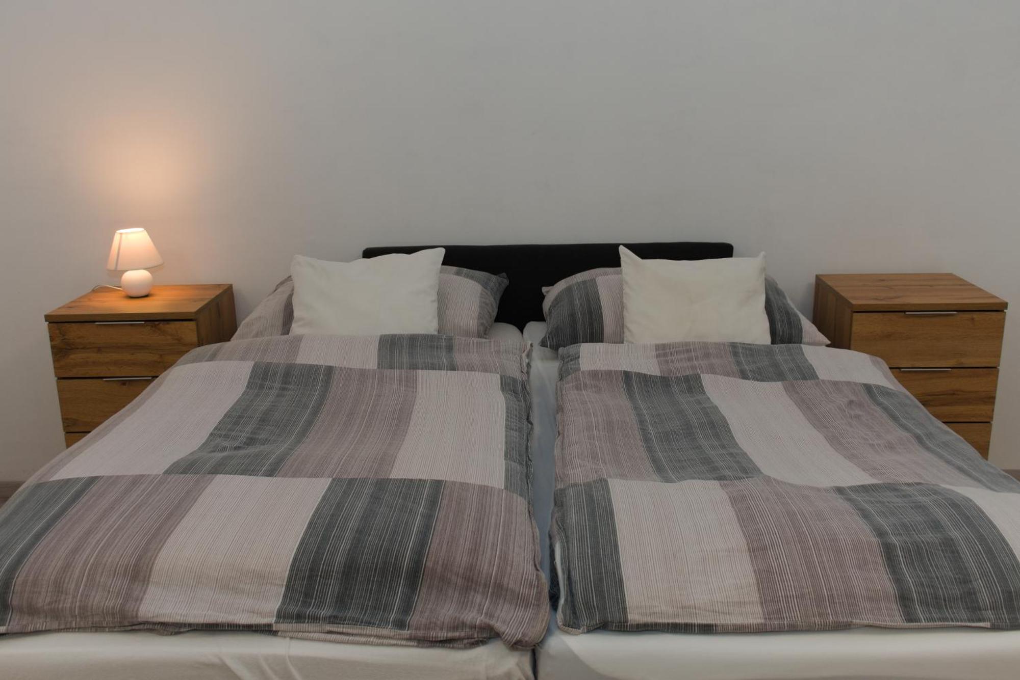 Silver Dream Apartmanhaz Debrecen Esterno foto